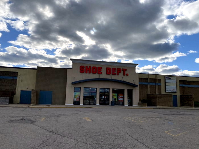 Alpena Mall - June 17 2022 Photo (newer photo)